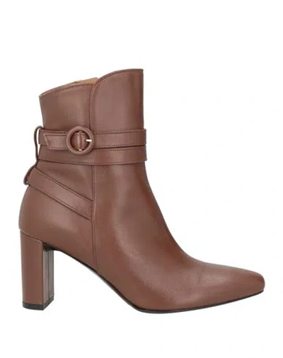 Albano Woman Ankle Boots Tan Size 8 Calfskin