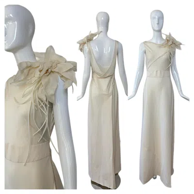 Pre-owned Alberta Ferretti 1997 Vintage Ivory Silk Wedding Dress Bridal Gown W. Flower In White