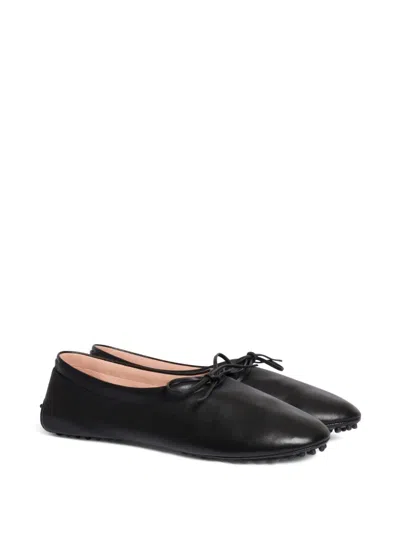 Alberta Ferretti Bow Ballet Flats In Black