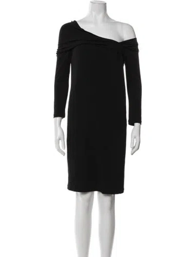 Pre-owned Alberta Ferretti Off-the-shoulder Knee-length Dress In Black