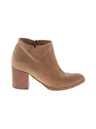 Pre-owned Alberto Fermani Ankle Boots In Tan