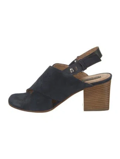 Pre-owned Alberto Fermani Suede Sandals In Blue