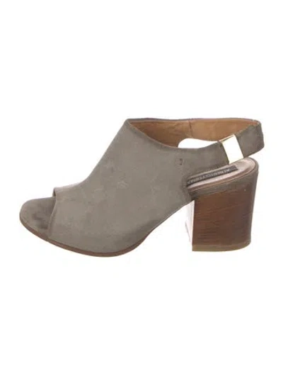 Pre-owned Alberto Fermani Suede Slingback Pumps In Neutrals