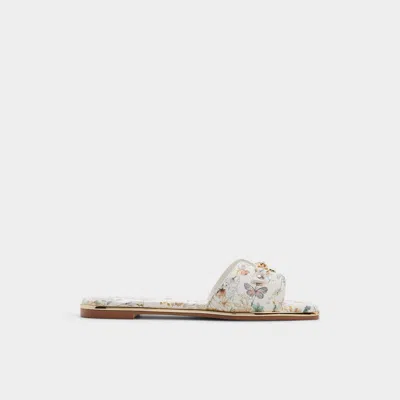 Aldo Alamassi In Multi