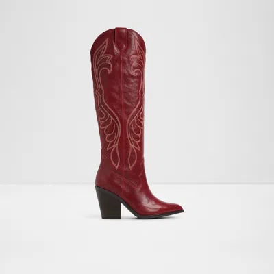 Aldo Alamo In Red