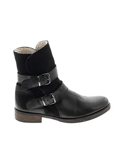 Pre-owned Aldo Ankle Boots In Black