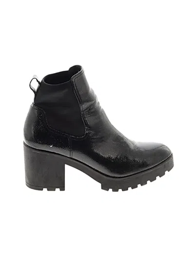 Pre-owned Aldo Ankle Boots In Black