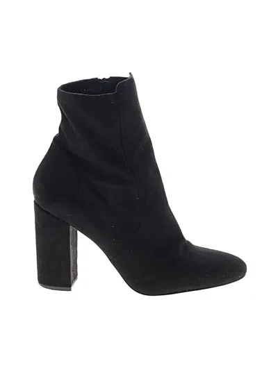 Pre-owned Aldo Ankle Boots In Black