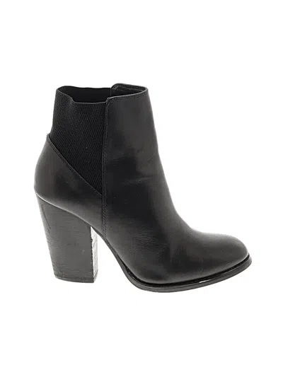 Pre-owned Aldo Ankle Boots In Black