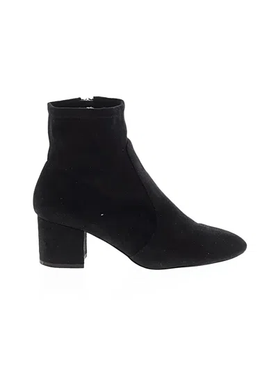 Pre-owned Aldo Ankle Boots In Black