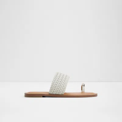Aldo Beachwalk