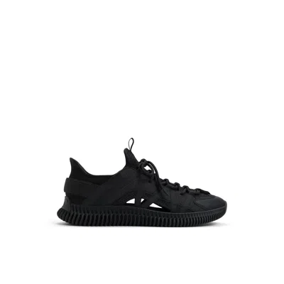 Aldo Cael In Black