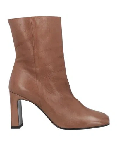 Aldo Castagna Woman Ankle Boots Tan Size 10 Soft Leather In Brown