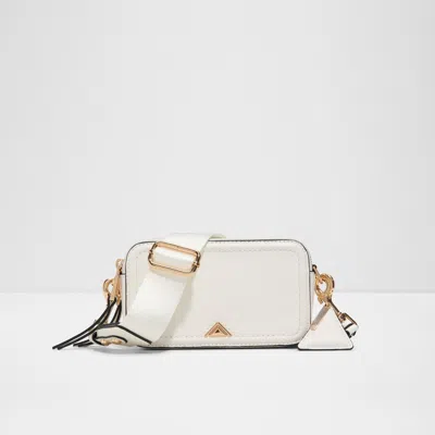Aldo Dwumax In White