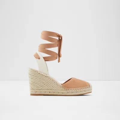 Aldo Efemina In Multi