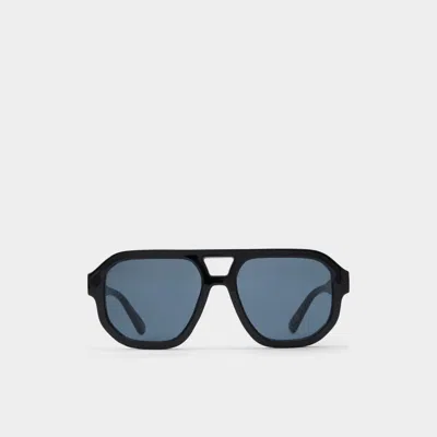 Aldo Elaurien In Red