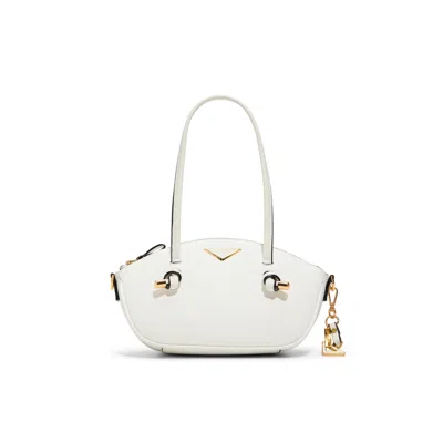 Aldo Elysande In White