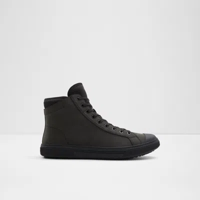 Aldo Estanqueiro In Multi