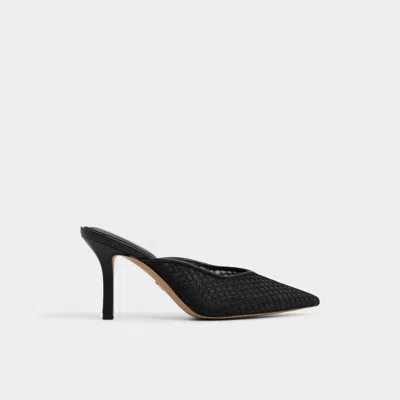 Aldo Gamilia In Black