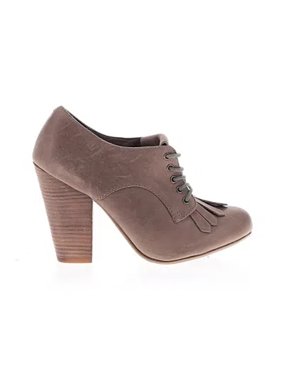 Pre-owned Aldo Heels In Brown