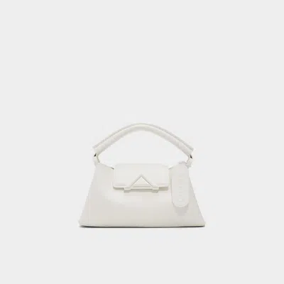 Aldo Kallyy In White