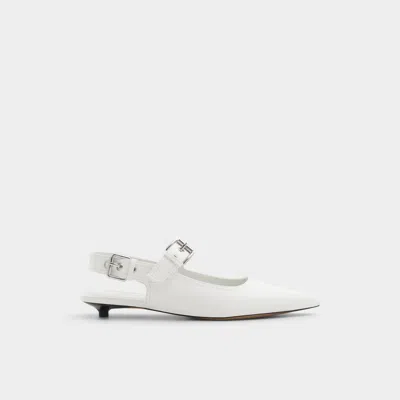Aldo Kellya In White