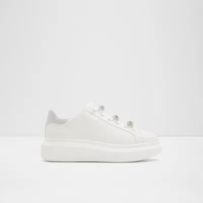 Aldo Merrick In White