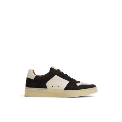 Aldo Montie In White