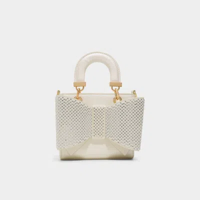 Aldo Nadieaa In White