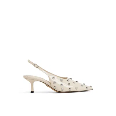 Aldo Naiarah In White