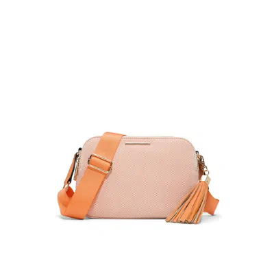 Aldo Onilalinn In Pink