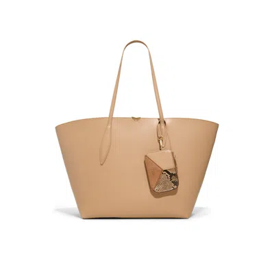 Aldo Pattani In White