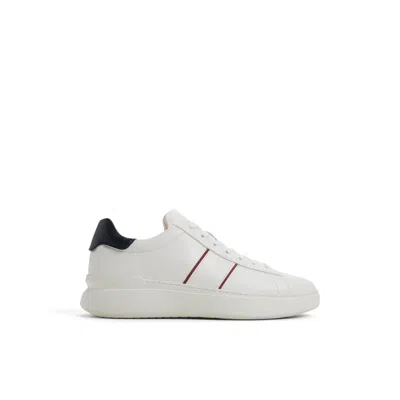 Aldo Paxon In White