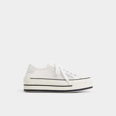 ALDO RAYES IN WHITE