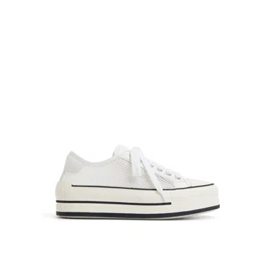 Aldo Rayes In White