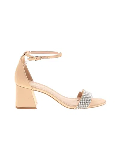 Pre-owned Aldo Sandals In Ivory