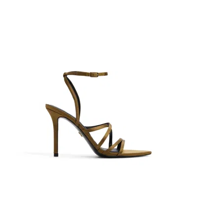 Aldo Solania In Green