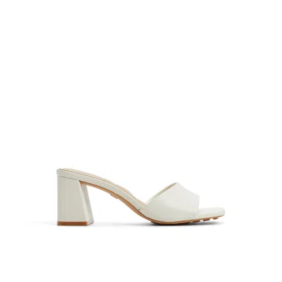 Aldo Tisha In White