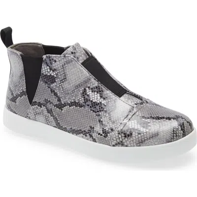 Alegria By Pg Lite Parker Pull-on Platform Sneaker In Multi