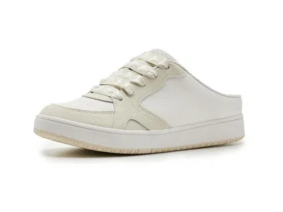 Alegria Celeste In White
