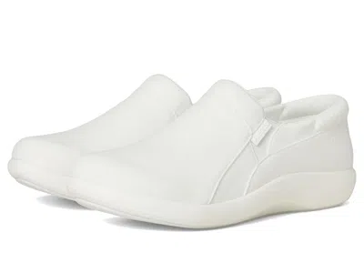 Alegria Duette In White