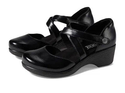 Alegria Savina In Black