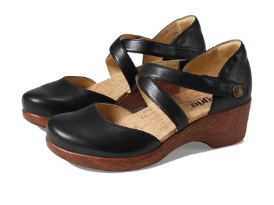 Alegria Savina In Black