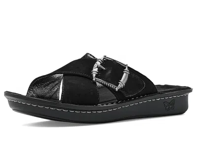 Alegria Vanya In Black