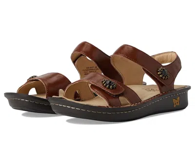 Alegria Vienna In Brown