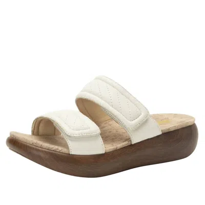 Alegria Women's Brayah Rocker Sandal In White