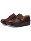 Alegria Women's Deliah Shoe In Chestnut In Brown