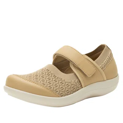 Alegria Women's Dinamo Shoes In Sand In Multi
