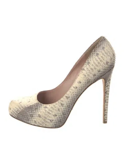 Pre-owned Alejandro Ingelmo Leather Animal Print Pumps In Neutral
