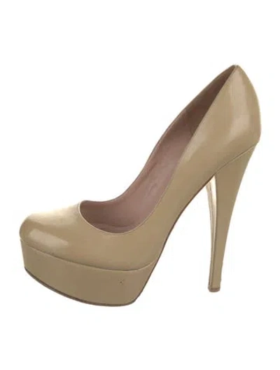 Pre-owned Alejandro Ingelmo Patent Leather Pumps In Neutral
